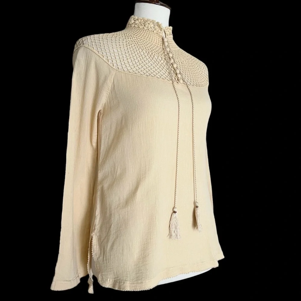Free People‎ On The Island Crochet Neck Blouse